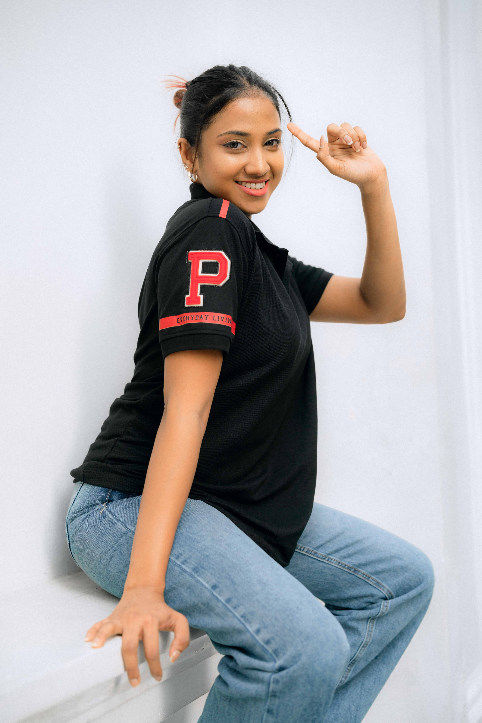 BLACK POLO T-SHIRT