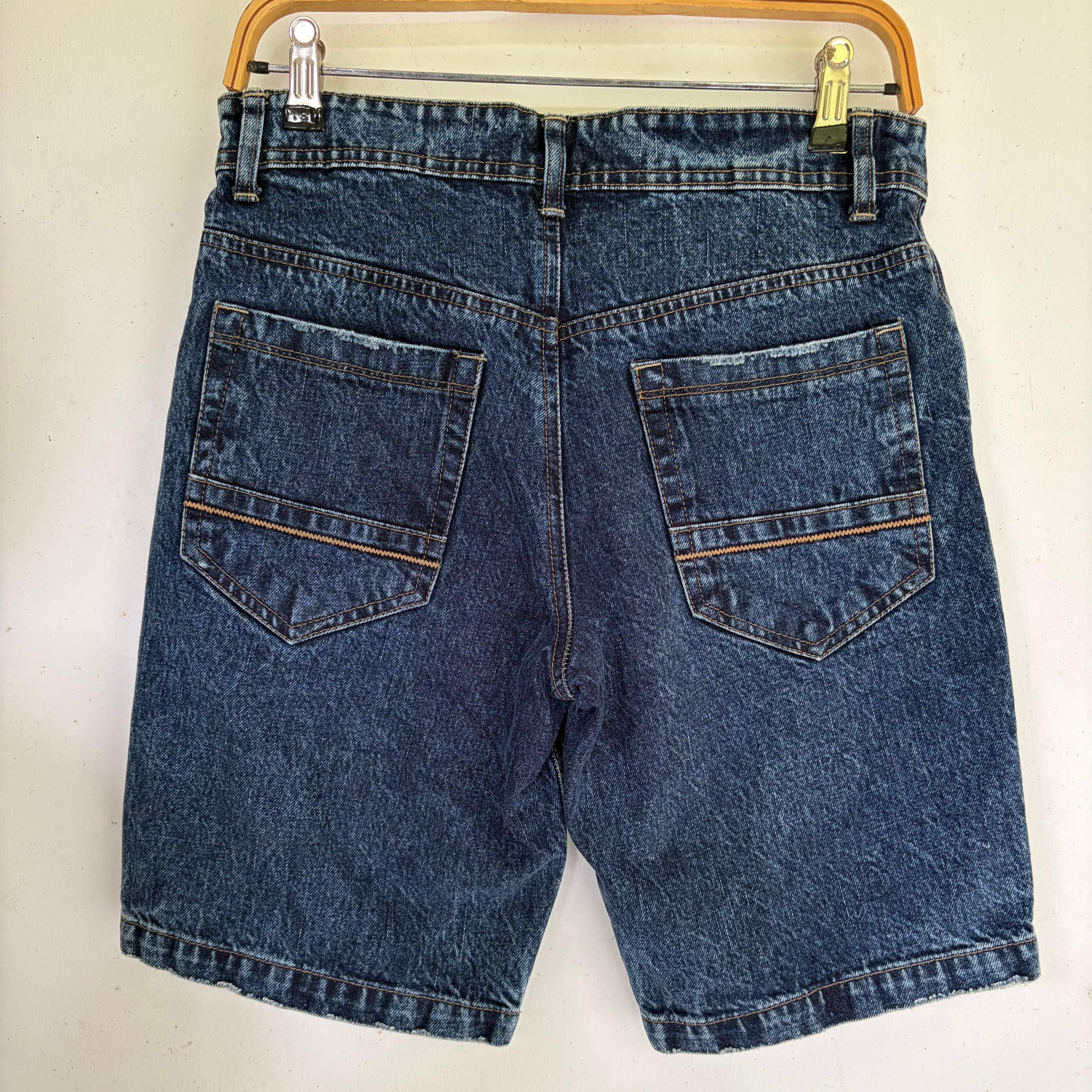 DARK  BLUE WHISKER WASH DENIM SHORT